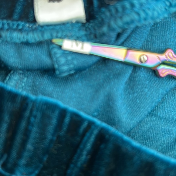 ๐น Persun Velour Bell Bottom Pull On Pants - Picture 4 of 4